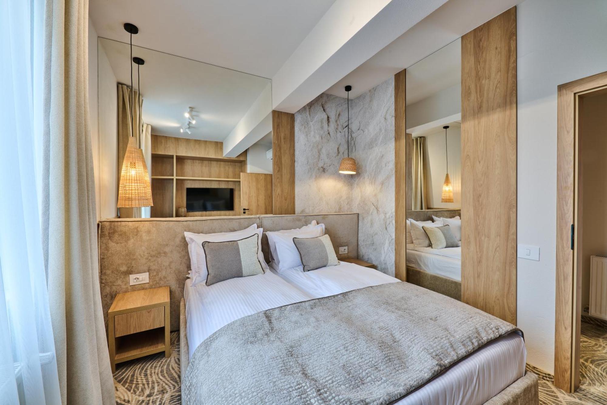 Hotel Serenity טימישוארה מראה חיצוני תמונה