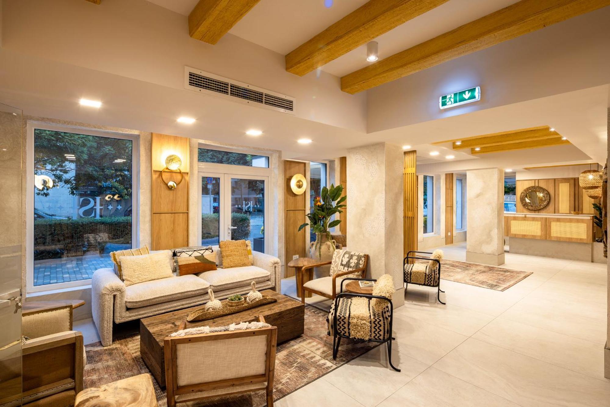 Hotel Serenity טימישוארה מראה חיצוני תמונה